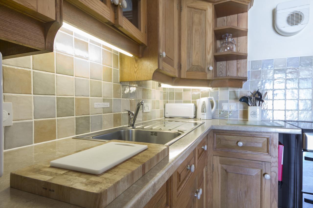 Three Gates Farm Holiday Cottages Huntsham Dış mekan fotoğraf