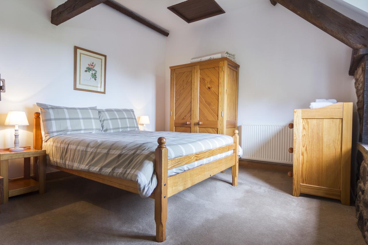 Three Gates Farm Holiday Cottages Huntsham Dış mekan fotoğraf