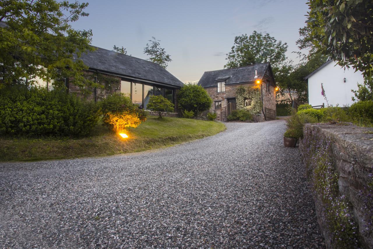 Three Gates Farm Holiday Cottages Huntsham Dış mekan fotoğraf