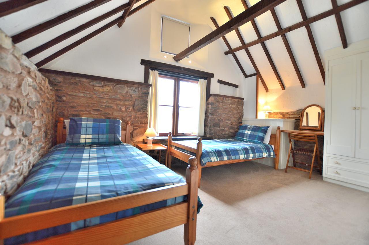 Three Gates Farm Holiday Cottages Huntsham Dış mekan fotoğraf